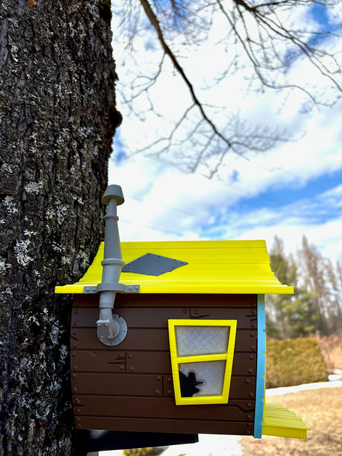 Whimsical Shack Birdhouse – A Quirky Hideaway with Character