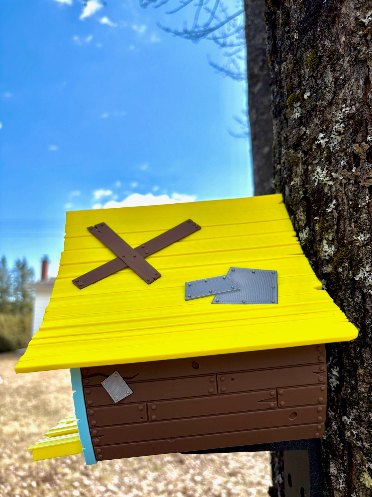 Whimsical Shack Birdhouse – A Quirky Hideaway with Character