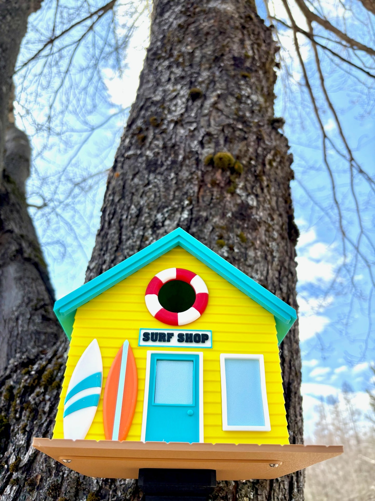 Surf Shop Birdhouse – A Tropical Getaway for Backyard Birds