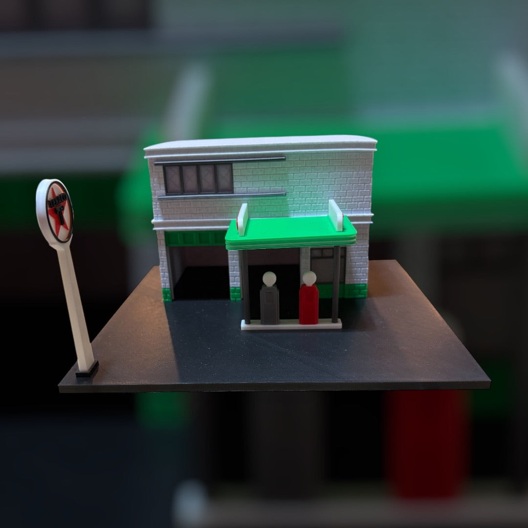 Texaco Service Station — 1:64 Hot Wheels Diorama